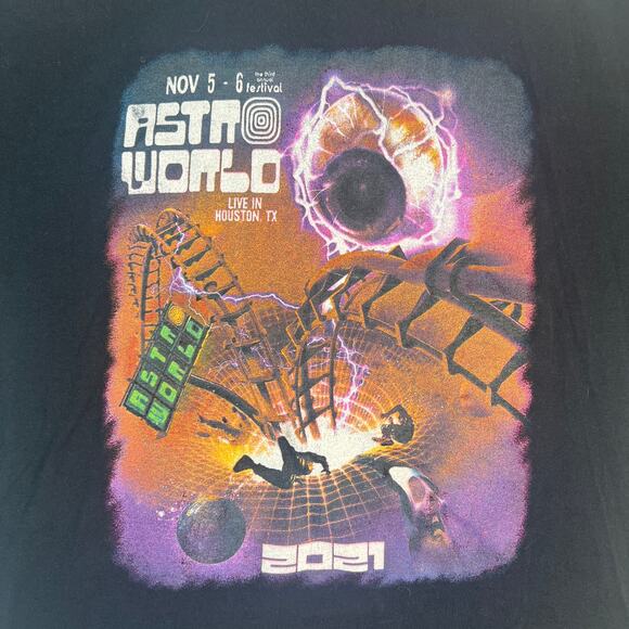 Travis Scott Astroworld Houston Tour 2021 Bad Bunny SZA Lil Baby T-Shirt Sz. XL - Picture 5 of 10